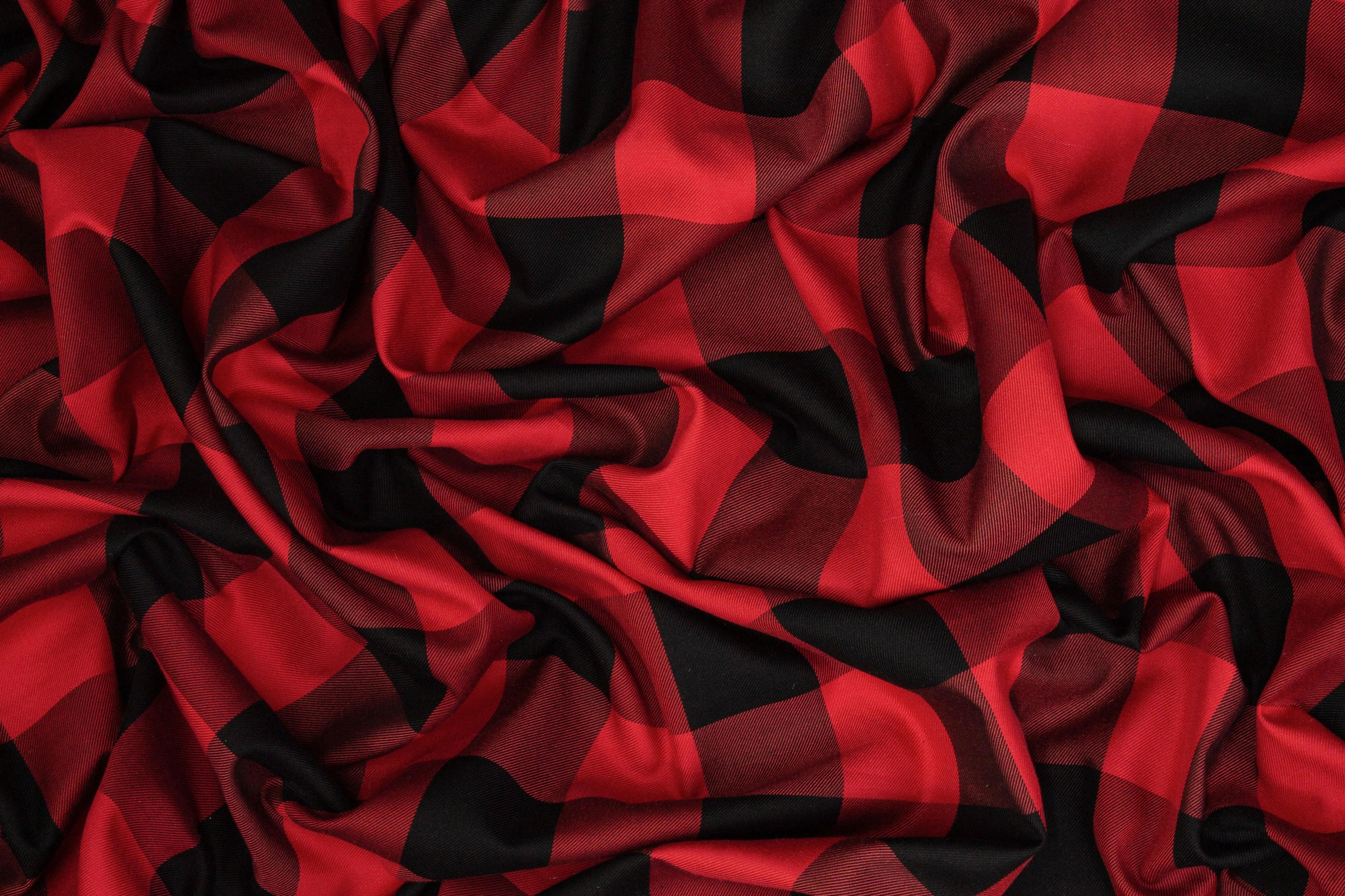 Buffalo Plaid Silk and Cotton Twill - Red and Black