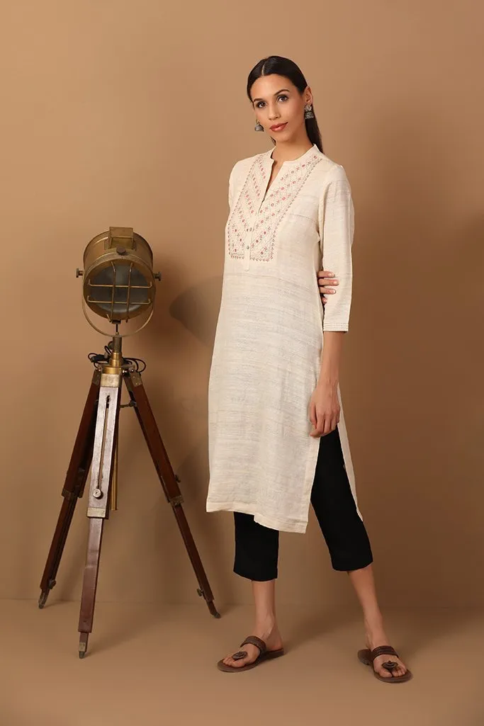 Cream Toned Kurta With Thread and Mirror Work