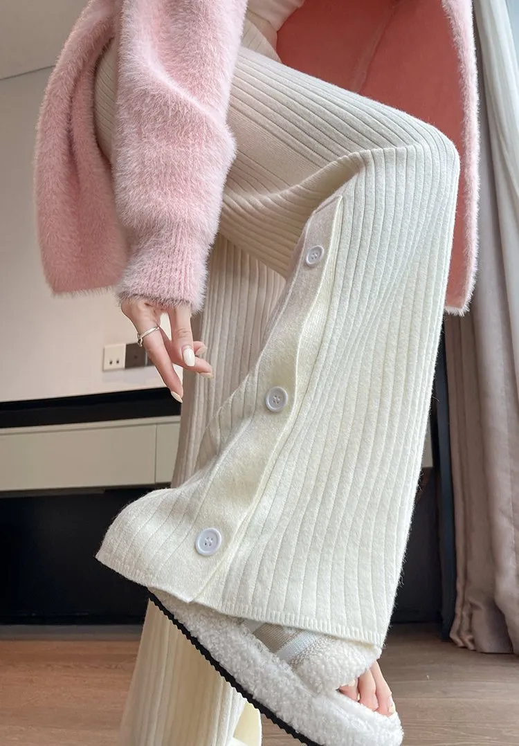 Zoya Ribbed Knit Button Pants